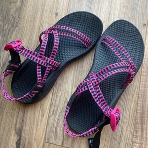 Pink chacos